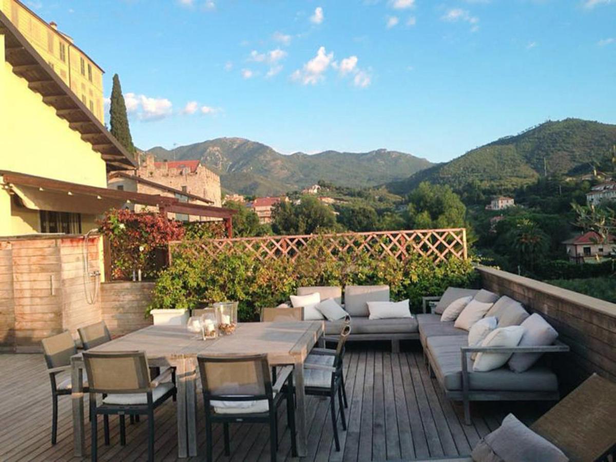 Loft Di Design A Loano In Localita Borgo Castello Leilighet Eksteriør bilde
